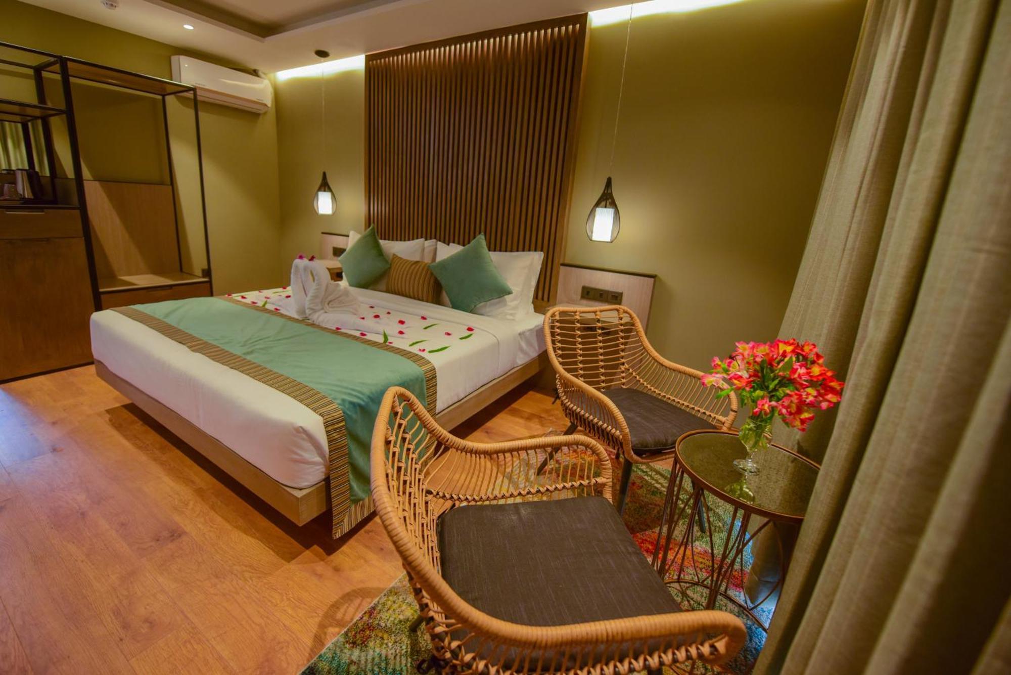 HIDE-ELLA Hotel&Resort Habitación foto